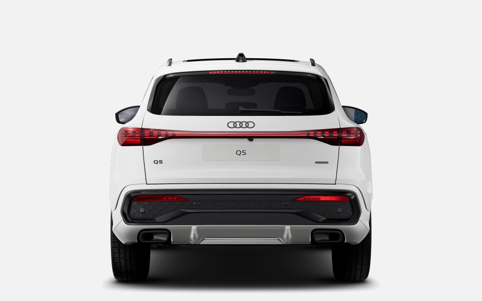 Audi Q5 SUV e-hybrid quattro S tronic