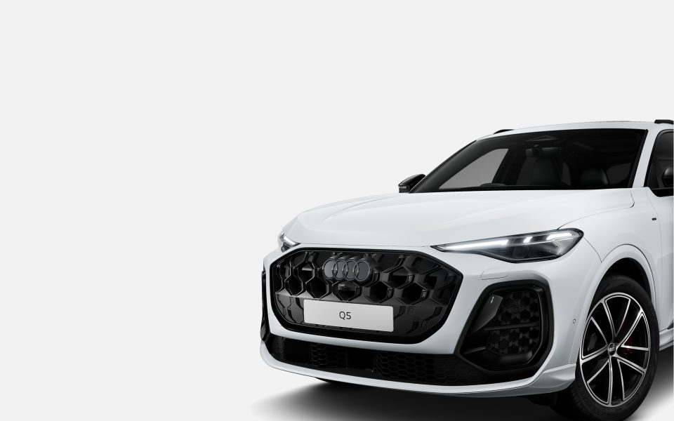 Audi Q5 SUV e-hybrid quattro S tronic
