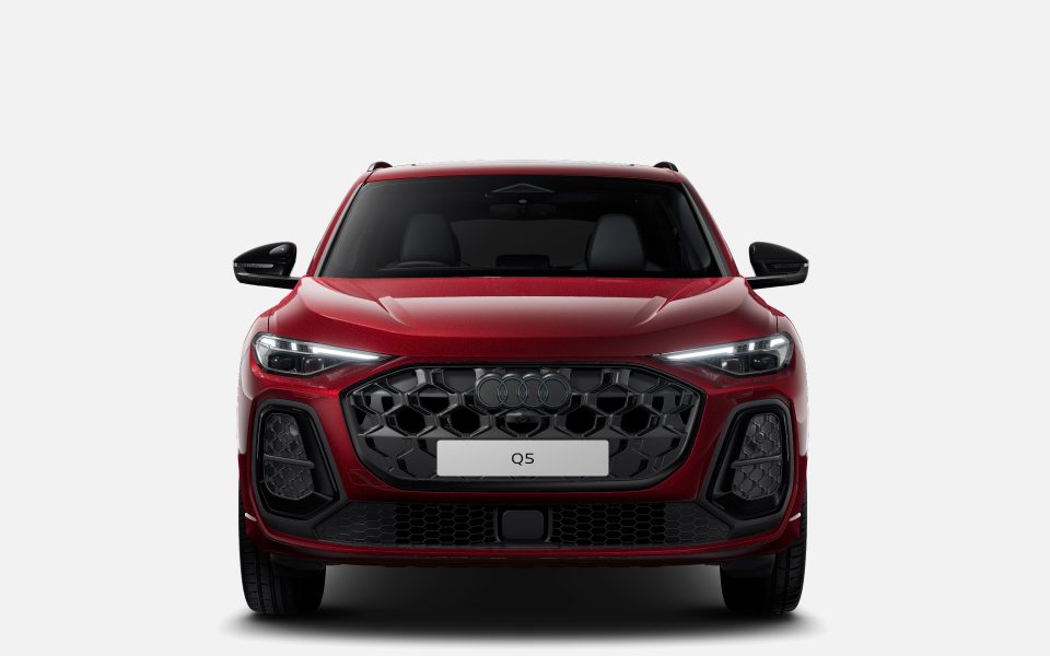 Audi Q5 SUV e-hybrid quattro S tronic