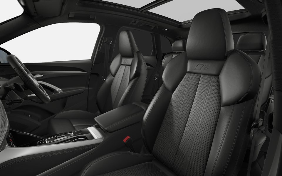 Audi Q5 SUV e-hybrid quattro S tronic