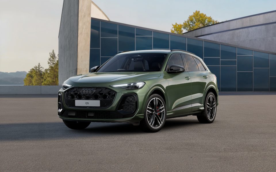 Audi Q5 SUV e-hybrid quattro S tronic