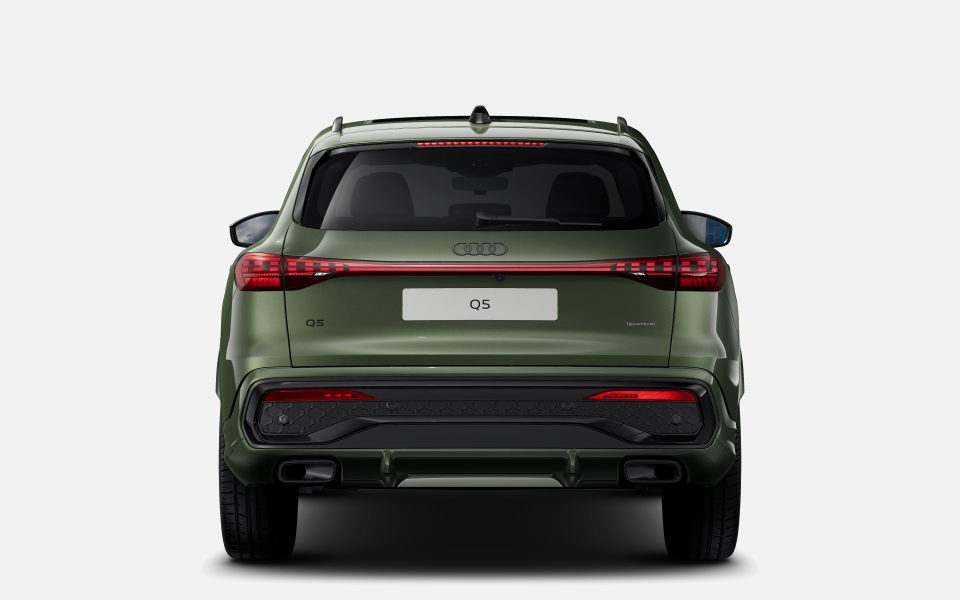 Audi Q5 SUV e-hybrid quattro S tronic