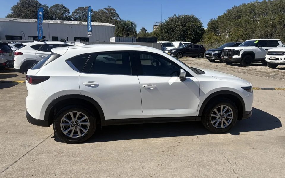 2022 Mazda CX-5 KF2WLA Maxx SKYACTIV-Drive FWD Sport White 6 Speed Sports Automatic Wagon