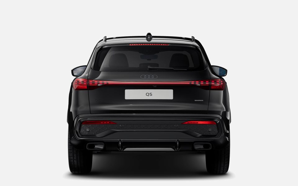 Audi Q5 SUV e-hybrid quattro S tronic