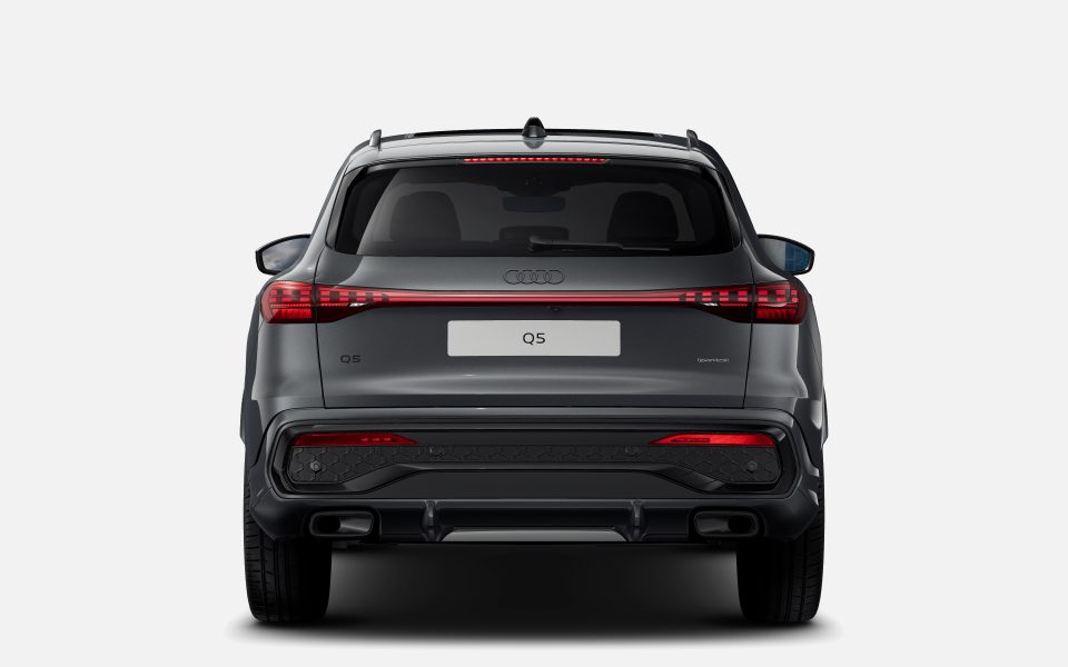 Audi Q5 SUV e-hybrid quattro S tronic