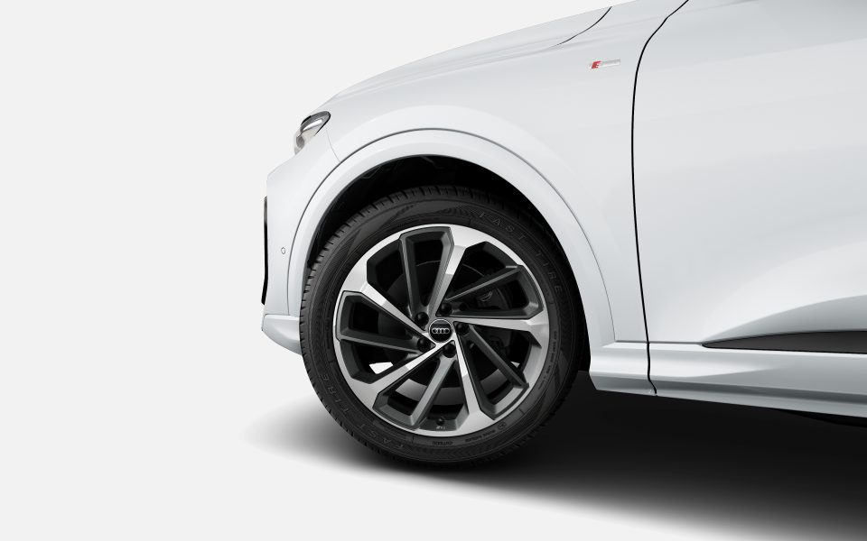 Audi Q5 SUV TFSI quattro 200 kW sport