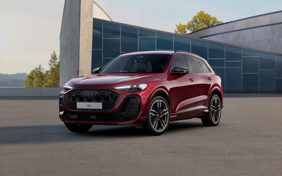Audi Q5 SUV e-hybrid quattro S tronic