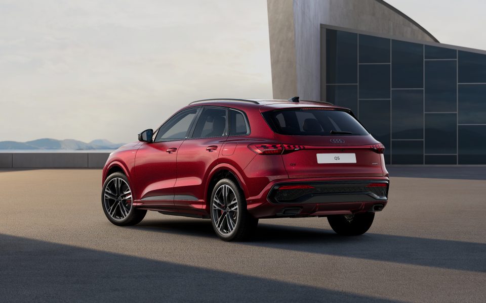 Audi Q5 SUV e-hybrid quattro S tronic