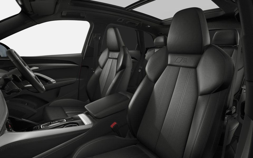 Audi Q5 SUV e-hybrid quattro S tronic