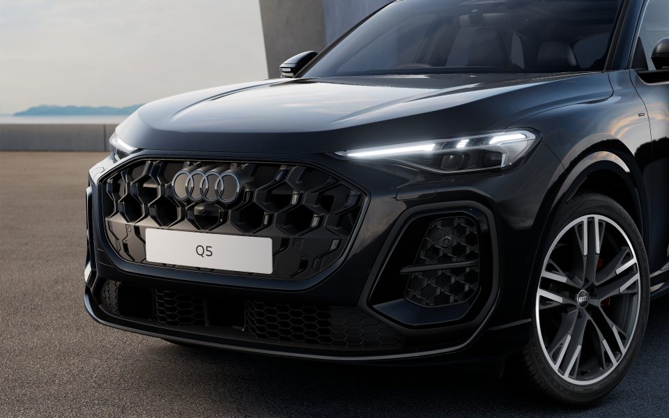 Audi Q5 SUV e-hybrid quattro S tronic