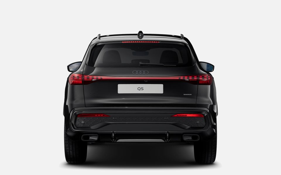 Audi Q5 SUV e-hybrid quattro S tronic