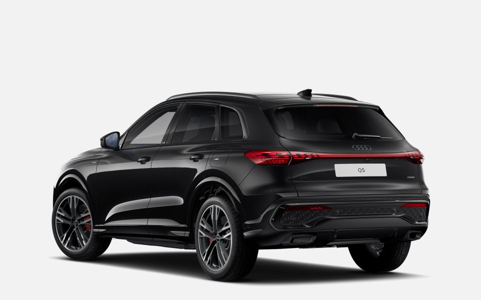 Audi Q5 SUV e-hybrid quattro S tronic