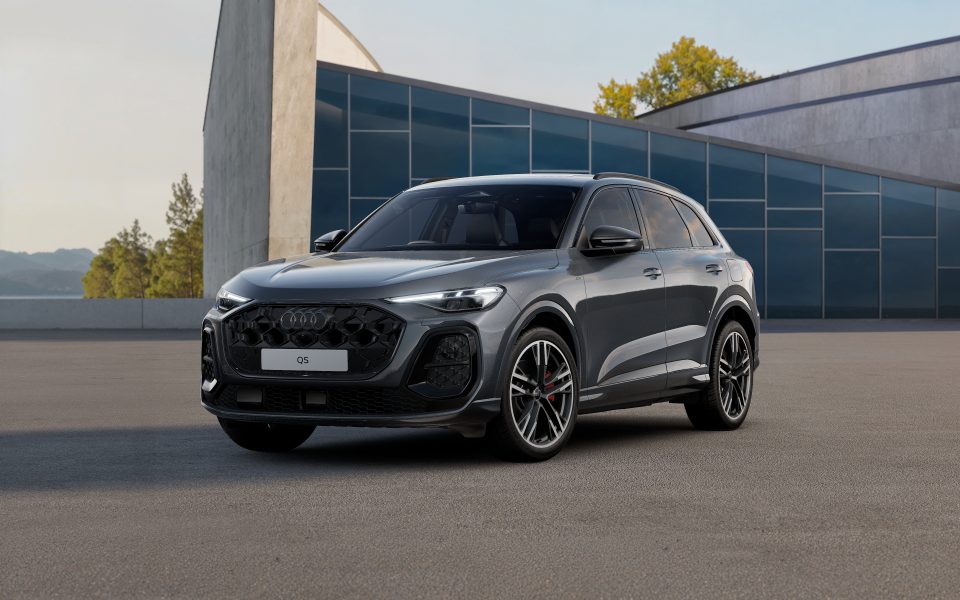 Audi Q5 SUV e-hybrid quattro S tronic