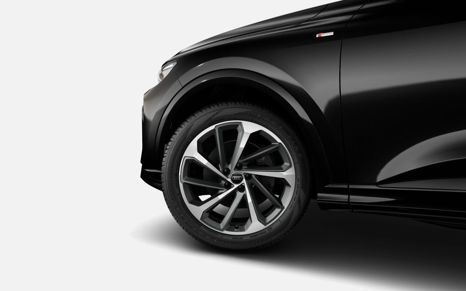 Audi Q5 SUV TFSI quattro 200 kW sport