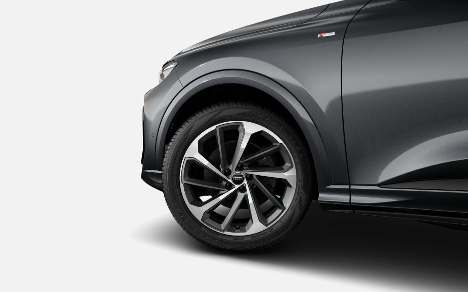 Audi Q5 SUV TFSI quattro 200 kW sport