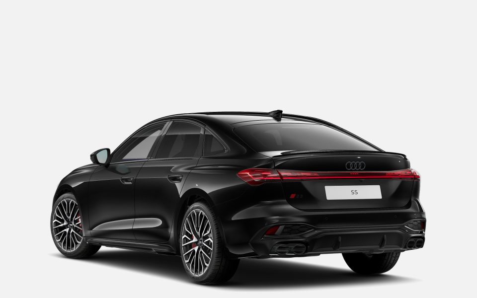 Audi S5 Sedan TFSI quattro S tronic