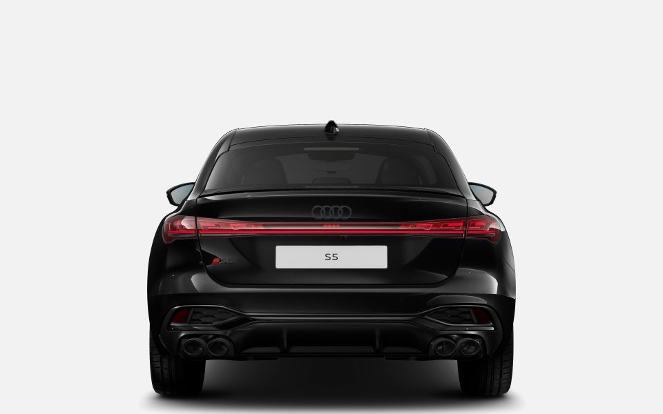 Audi S5 Sedan TFSI quattro S tronic