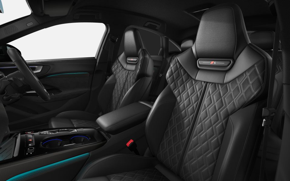 Audi S5 Sedan TFSI quattro S tronic