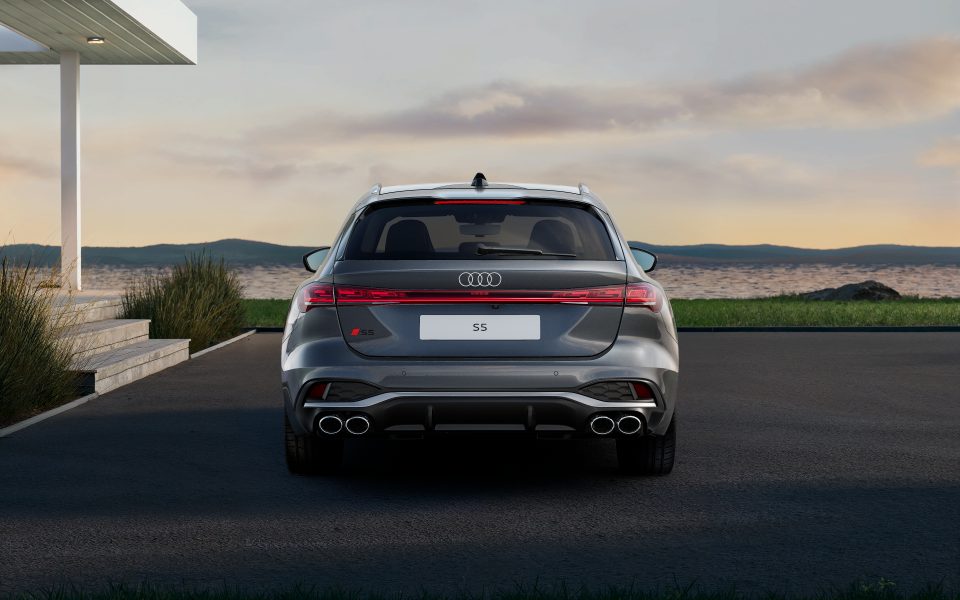 Audi S5 Avant TFSI quattro S tronic