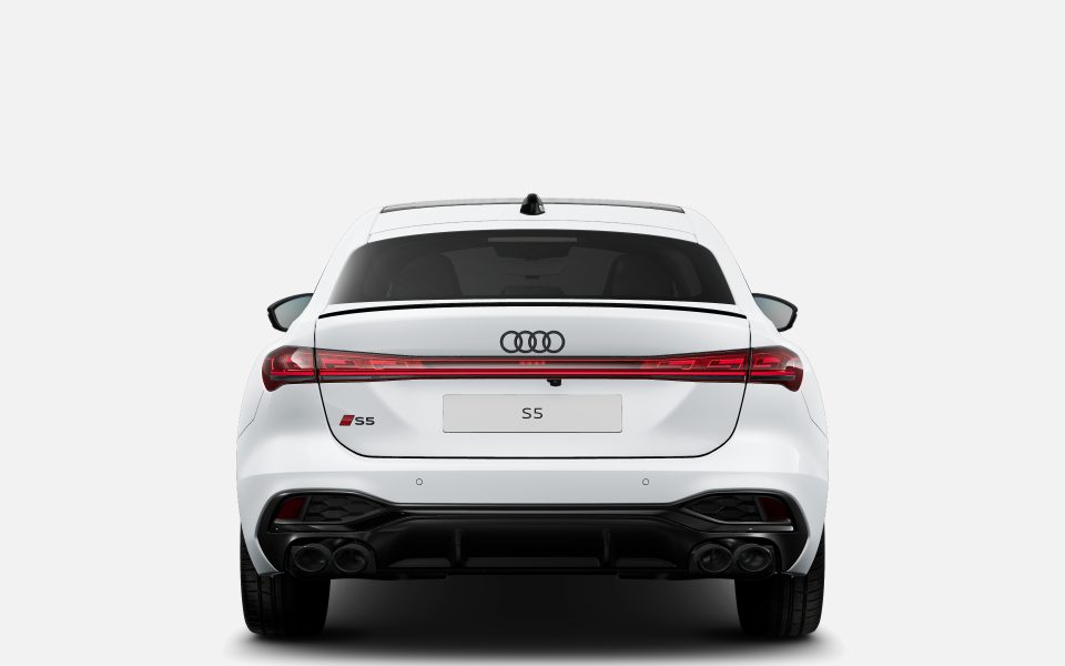 Audi S5 Sedan TFSI quattro S tronic