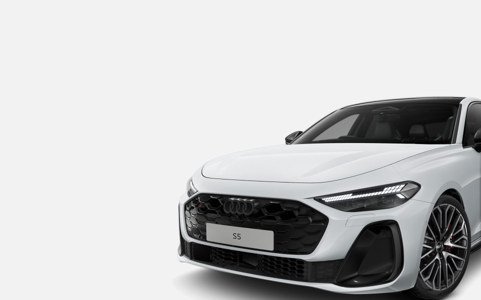Audi S5 Sedan TFSI quattro S tronic