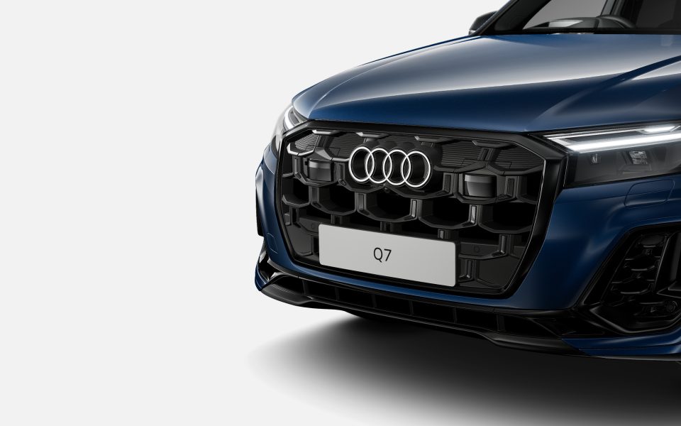 Audi Q7 S line TFSI quattro tiptronic