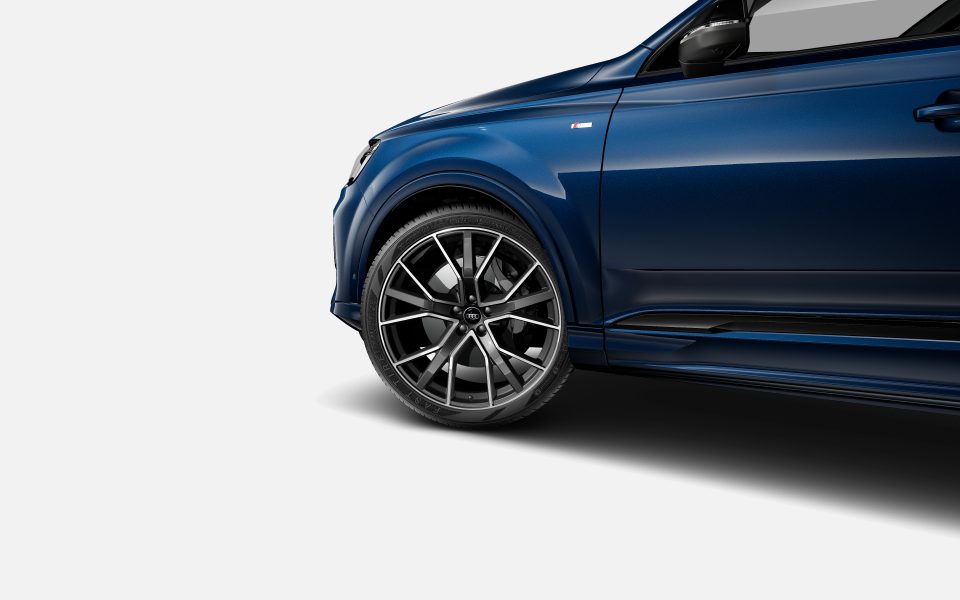 Audi Q7 S line TFSI quattro tiptronic