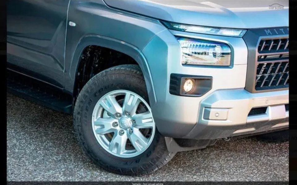 2026 Mitsubishi Triton MV MY26 GLX+ Pick-up Double Cab 4x4 Blade Silver 6 Speed Sports Automatic