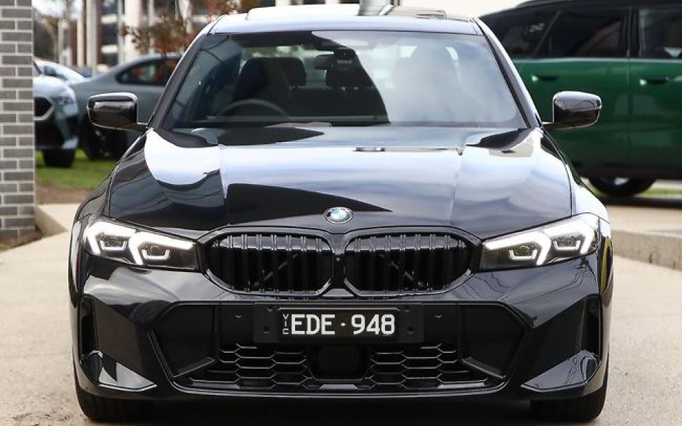 2026 BMW 330i M Sport Sports Automatic