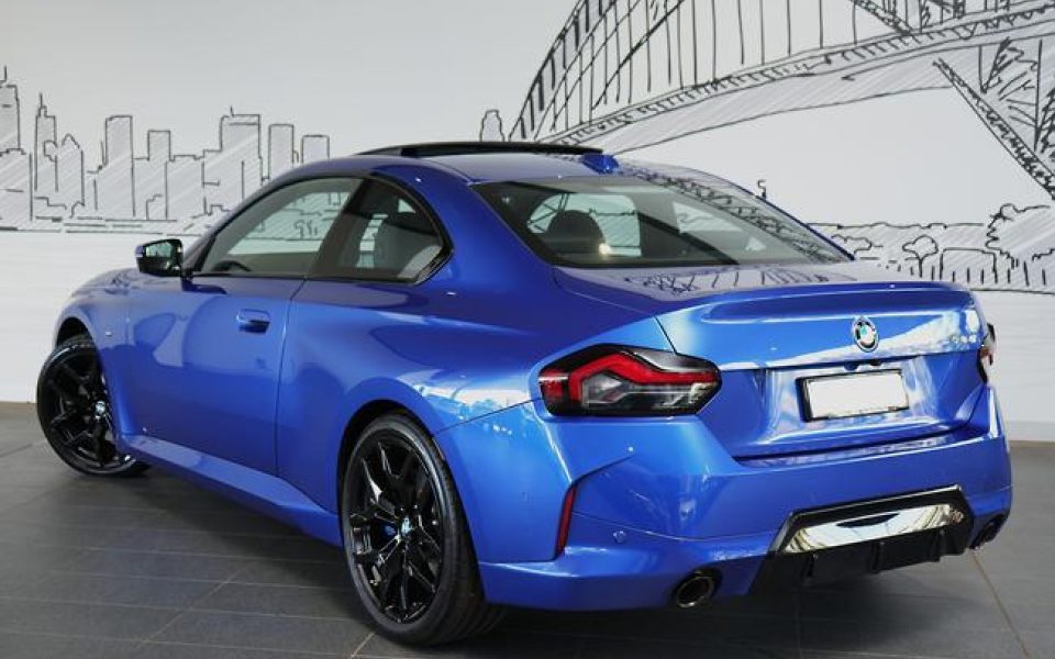 2025 BMW 230i M Sport Sports Automatic