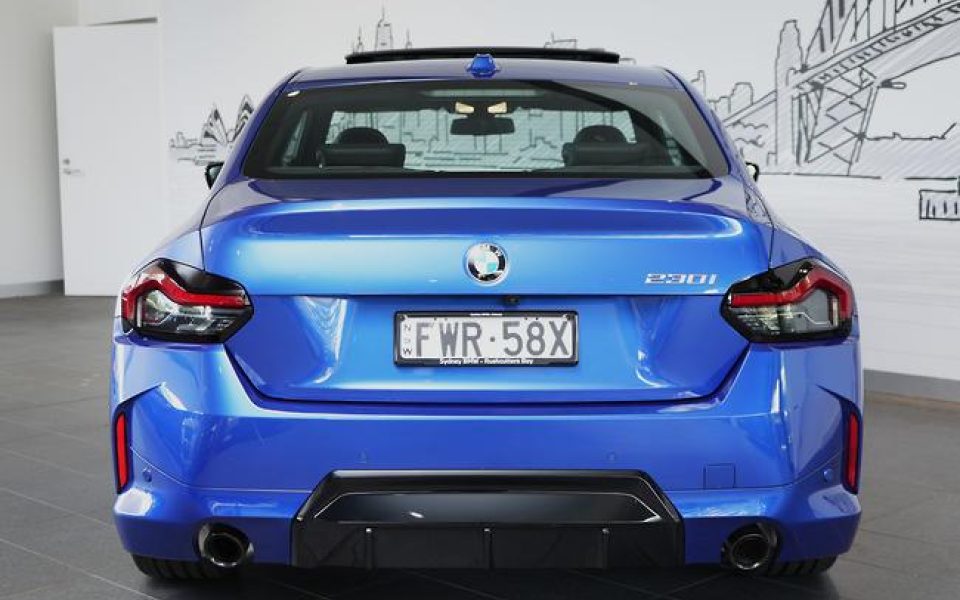 2025 BMW 230i M Sport Sports Automatic