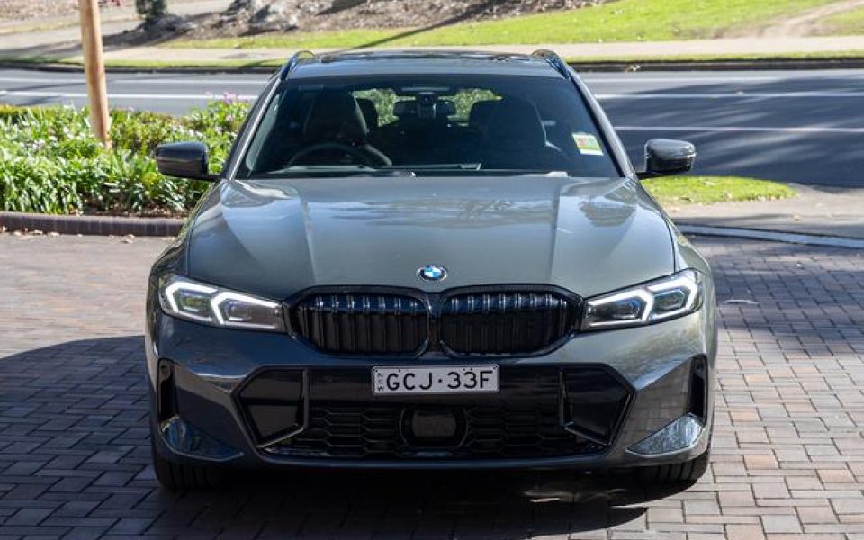 2026 BMW 330i M Sport Sports Automatic