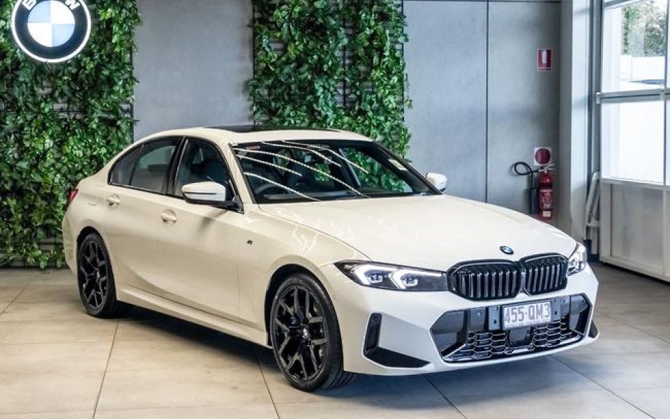 2026 BMW 330i M Sport Sports Automatic