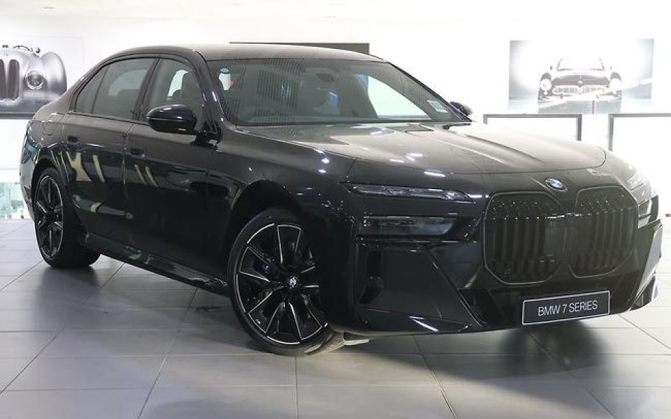 2026 BMW 740i M Sport Sports Automatic