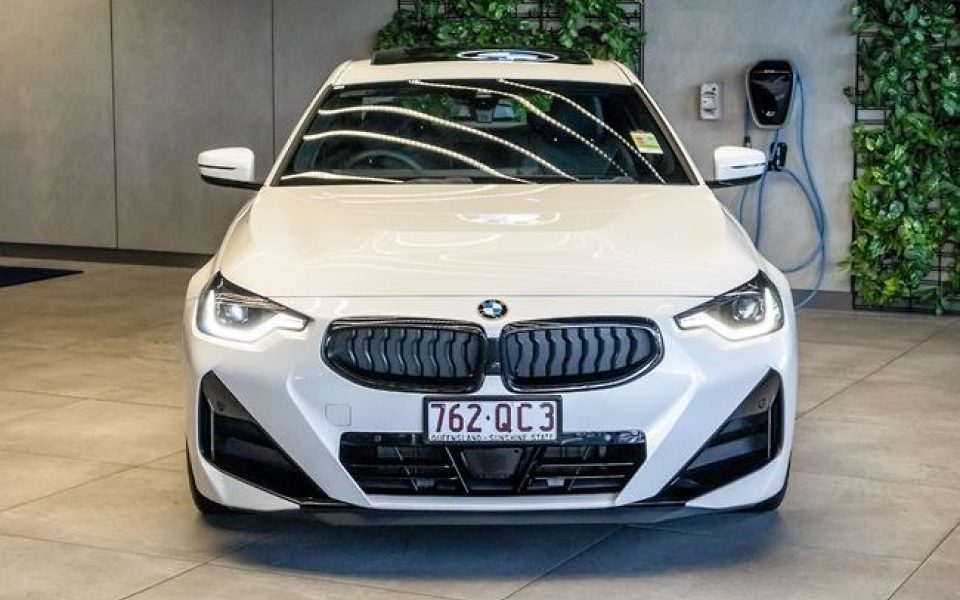 2026 BMW 230i M Sport Sports Automatic
