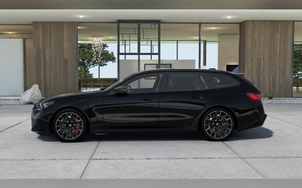 2025 BMW M5 G90 Auto M xDrive