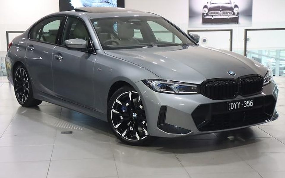 2026 BMW 330i M Sport Sports Automatic