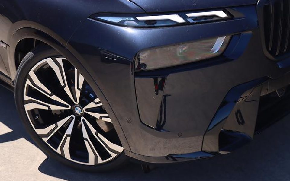 2025 BMW X7 M60i G07 LCI Auto xDrive