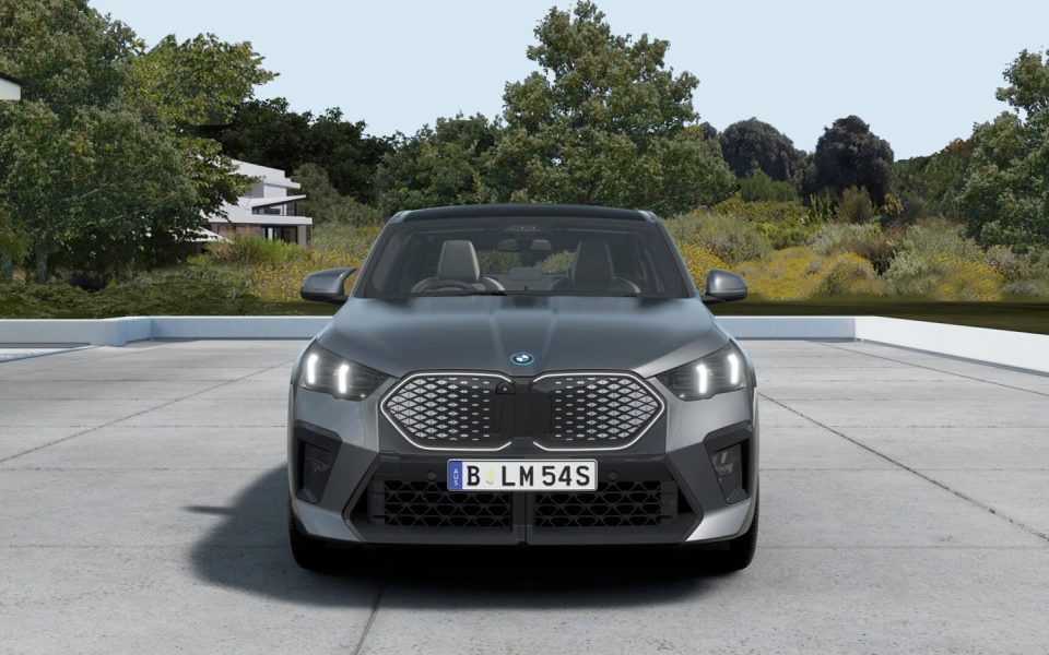 2026 BMW iX2 xDrive30 Automatic
