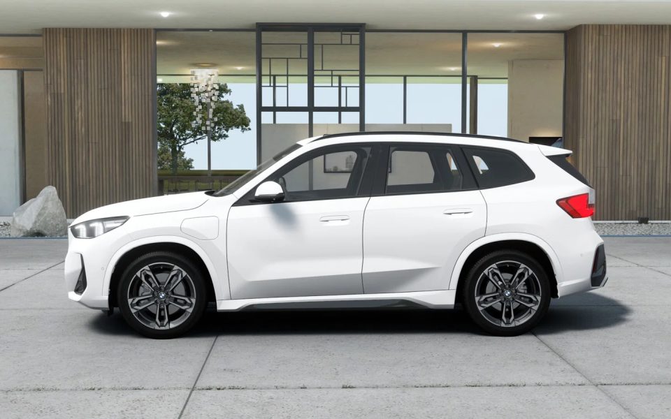 2026 BMW X1 xDrive25e Automatic