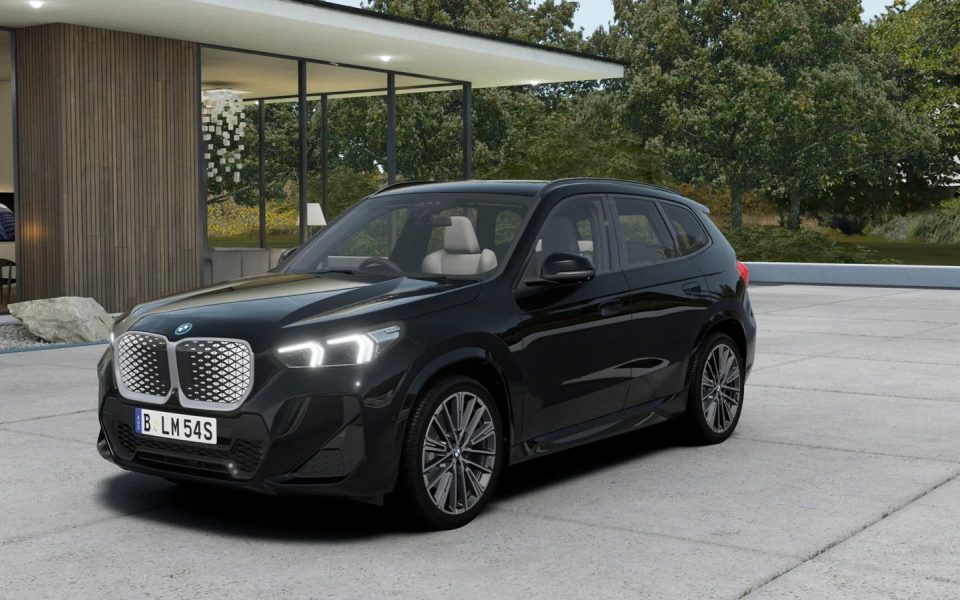 2026 BMW iX1 xDrive30 Automatic