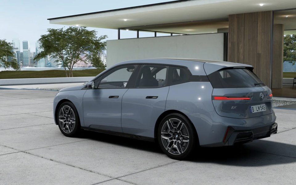 2026 BMW iX xDrive45 Automatic