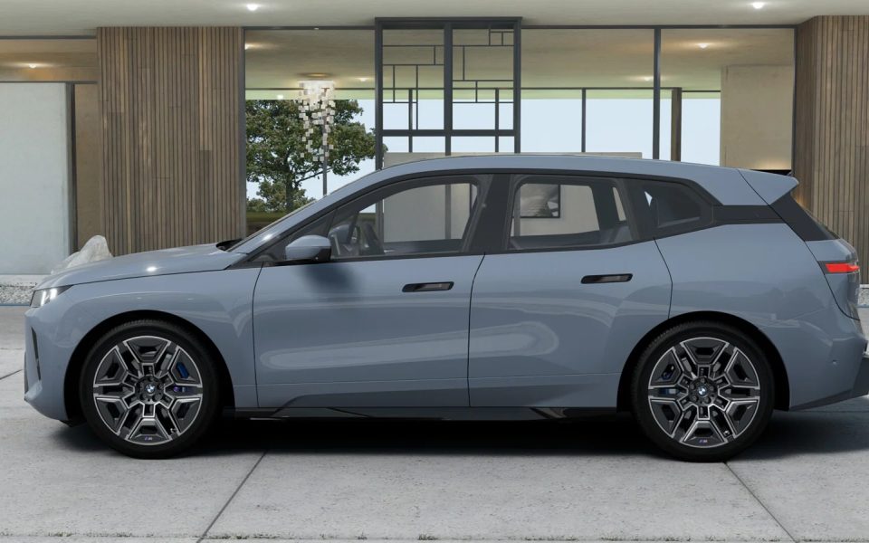 2026 BMW iX xDrive45 Automatic