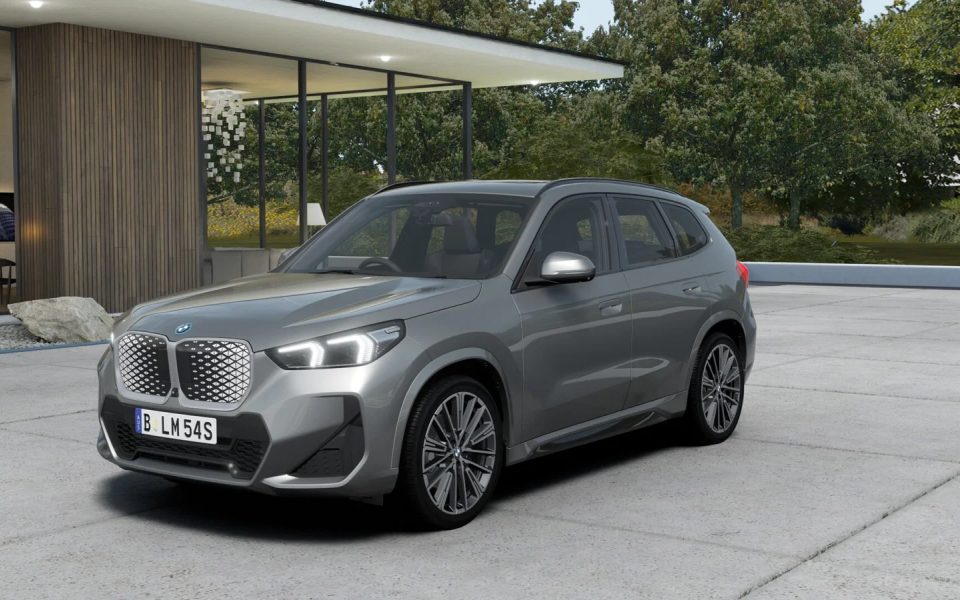 2026 BMW iX1 xDrive30 Automatic