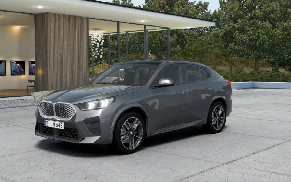 2026 BMW iX2 xDrive30 Automatic