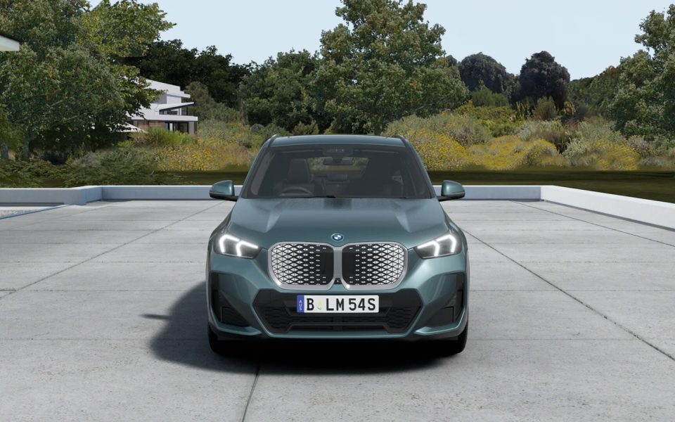 2026 BMW iX1 xDrive30 Automatic