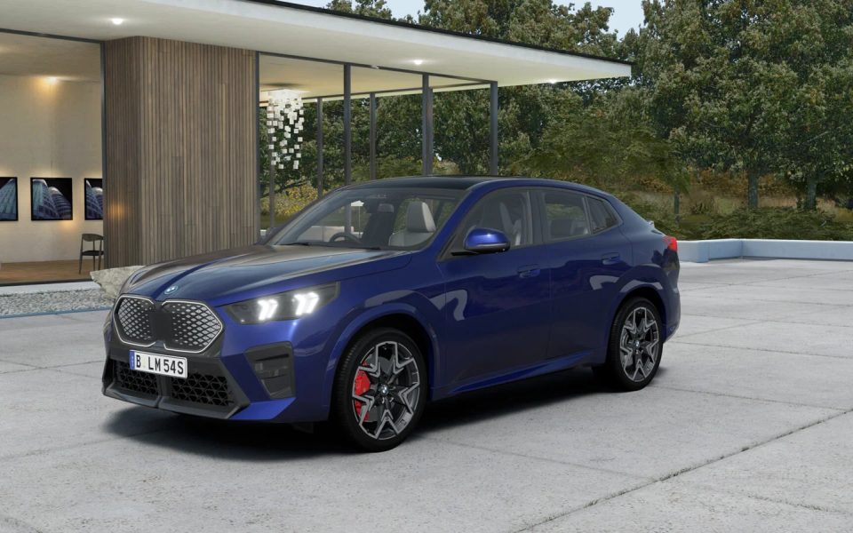 2026 BMW iX2 xDrive30 Automatic