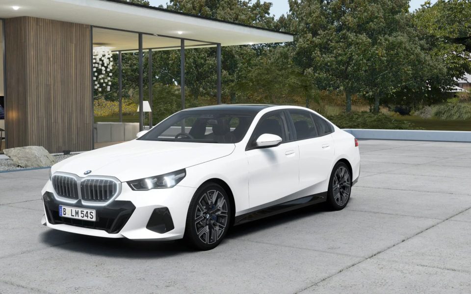 2026 BMW 520i Sedan Automatic