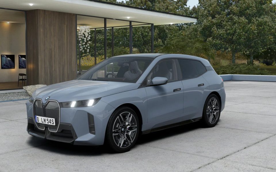 2026 BMW iX xDrive45 Automatic