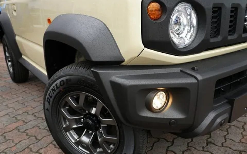 2026 Suzuki Jimny JB74 Chiffon Ivory 4 Speed Automatic Hardtop
